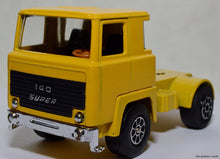 playart 7904 fast wheel shell tanker truck