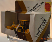 Ertl, John Deere #5521 backhoe loader 1/64