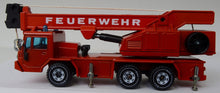 siku 2914 faun feuerwehr red mobile crane 1:55