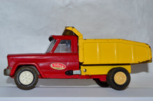 Vintage Tonka jeep dump truck