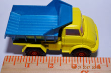 vintage 1973 corgi unimog 406