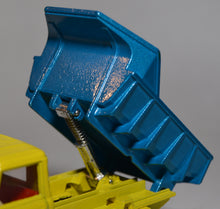 vintage 1973 corgi unimog 406