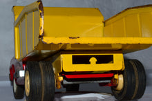 Vintage Tonka jeep dump truck
